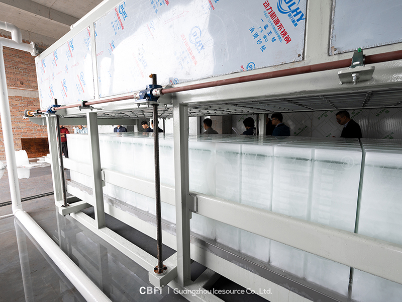 Mesin Pendingin Es Balok Secara Langsung dengan Kapasitas 10 Ton untuk Klien di Maoming pada 2021